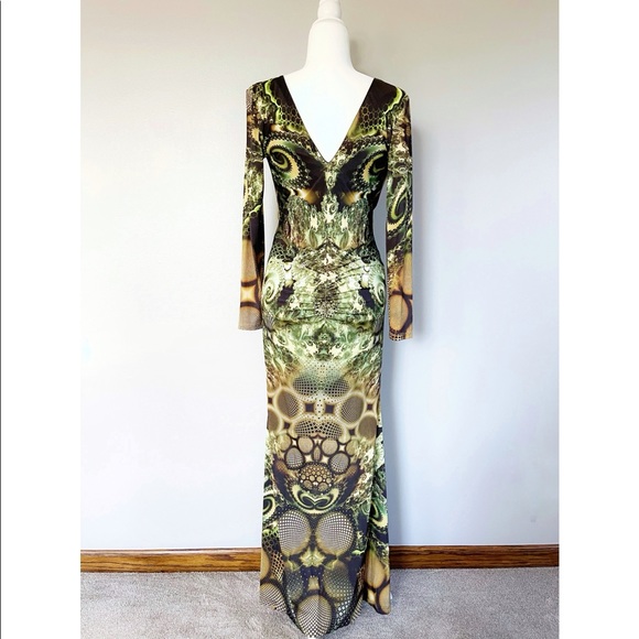 Green Maxi Dress - Picture 5 of 7